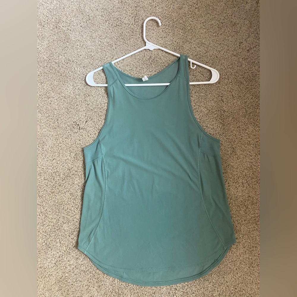 Lululemon tank top, green, size 4